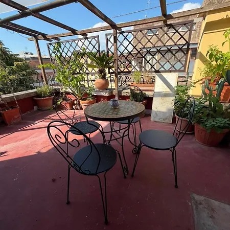 Ponte Milvio Rooftop Terrace Appartement *